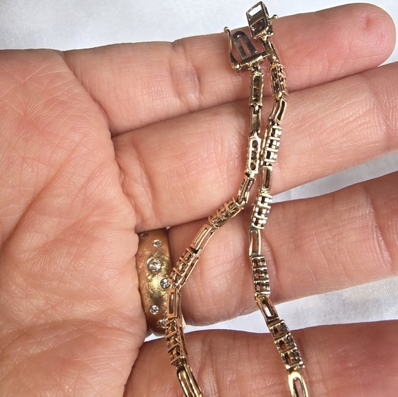 Vintage Bar Diamond Bracelet 10k missing diamond - Picture 3 of 9